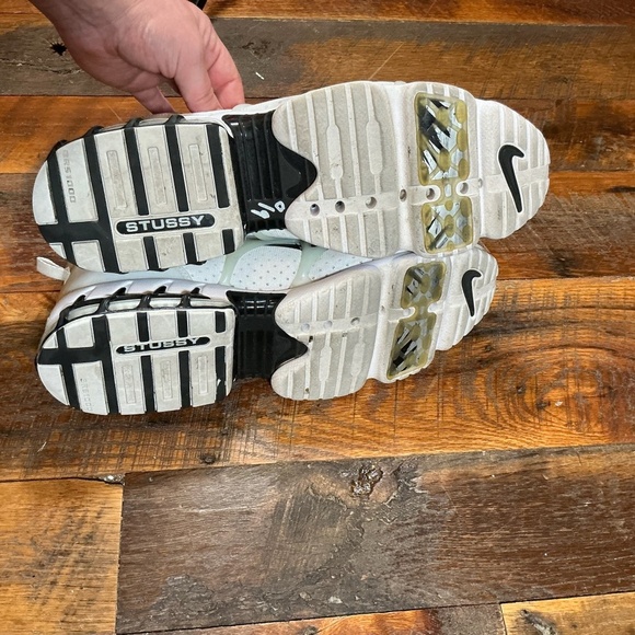 Nike x Stüssy Zoom Spiridon Cage 2 White Red Sneakers Men’s Size 13 - Picture 16 of 16